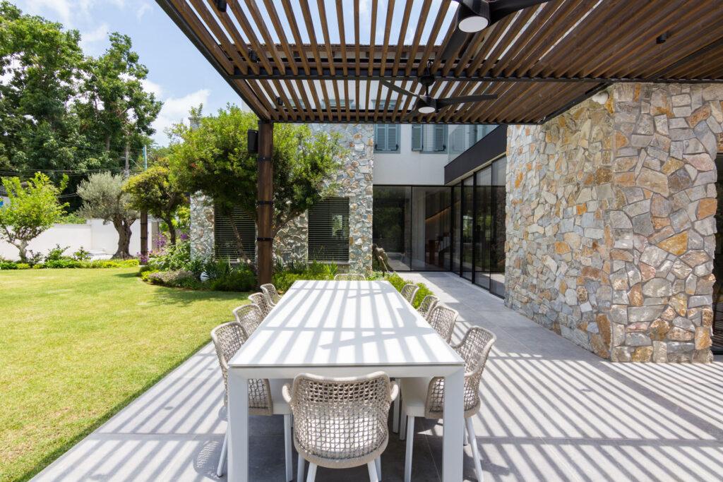 וריצוף סטס אסלנוב